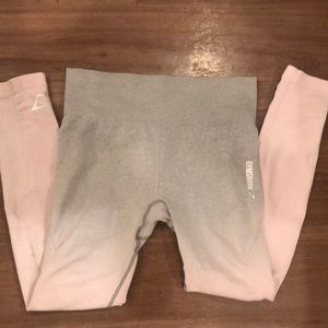 Small ombré grey/pink seamless gymshark leggings